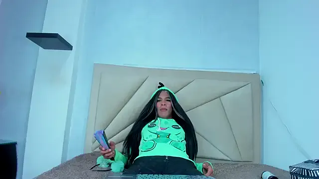 -BalanCe- – webcam model profile photo Image 5