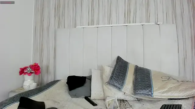 -BalanCe- – webcam model profile photo Image 6