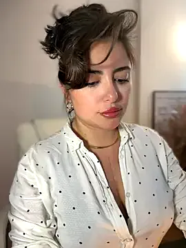 violetmist666 – webcam model profile photo Image 2