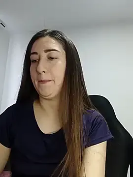 EvieEvans – webcam model profile photo Image 10