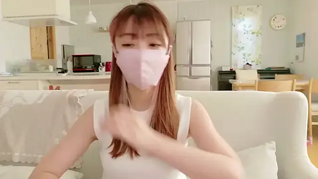 PinkyPai – webcam model profile photo Image 7