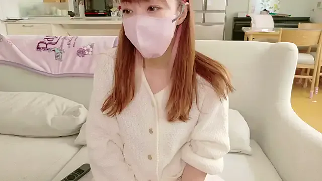 PinkyPai – webcam model profile photo Image 8