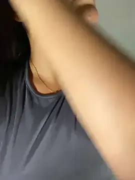 _MiaQueen_ – webcam model profile photo Image 4