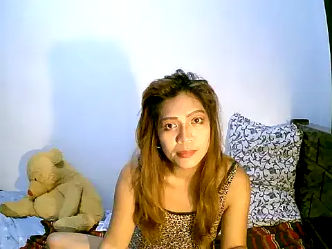 Rinamay_ – webcam model profile photo Image 3