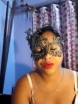 Bikergirl_97 – webcam model profile photo Image 10