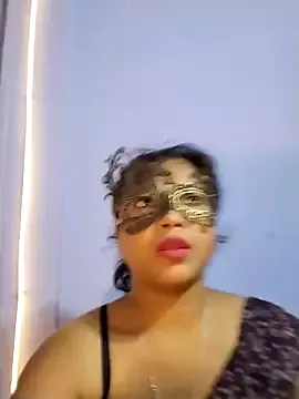 Bikergirl_97 – webcam model profile photo Image 11