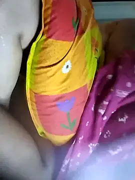 Bikergirl_97 – webcam model profile photo Image 3