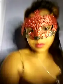 Bikergirl_97 – webcam model profile photo Image 4