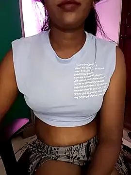 akarineko – webcam model profile photo Image 12