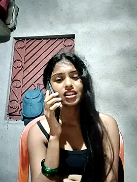 hina_porn – webcam model profile photo Image 5