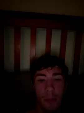 VIKITOMMY – webcam model profile photo Image 6