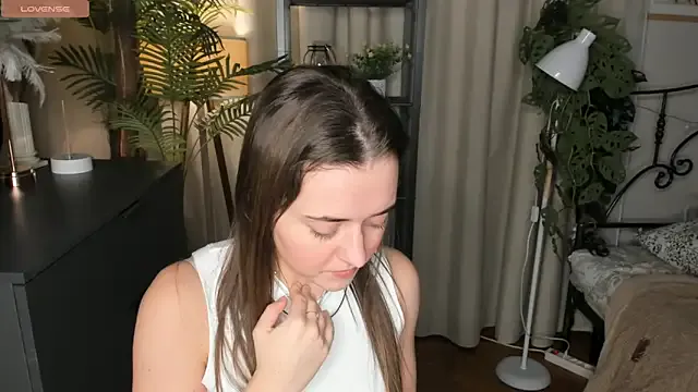 ariawalker_ – webcam model profile photo Image 11