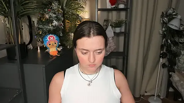 ZaraHoward – webcam model profile photo Image 17