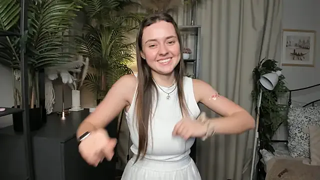 ariawalker_ – webcam model profile photo Image 2