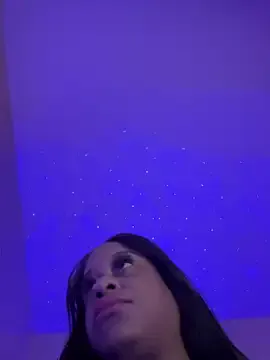 alana15 – webcam model profile photo Image 9