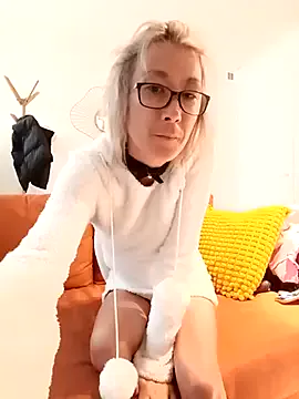 katheasian – webcam model profile photo Image 13