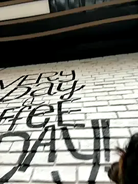 zoe_koller – webcam model profile photo Image 11