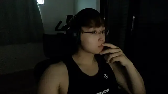 -BalanCe- – webcam model profile photo Image 5