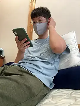 molochnaya000 – webcam model profile photo Image 9