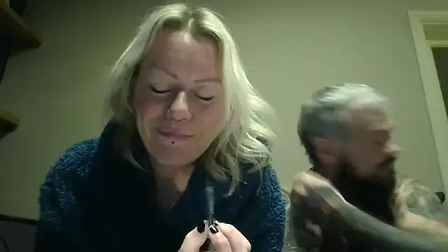 _giarose – webcam model profile photo Image 3