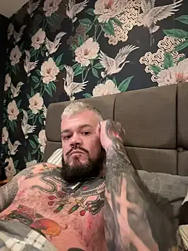 _giarose – webcam model profile photo Image 5