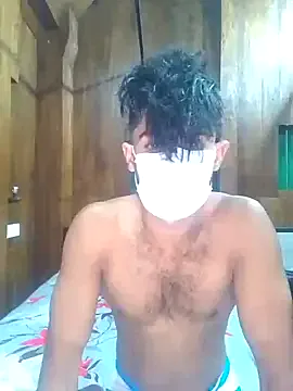 YoungSquad – webcam model profile photo Image 12