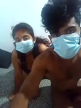 YoungSquad – webcam model profile photo Image 2