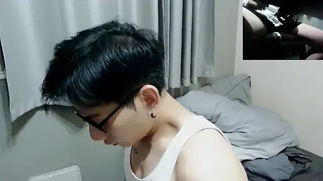 -LoveRoom- – webcam model profile photo Image 11