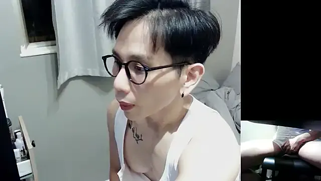 -LoveRoom- – webcam model profile photo Image 7