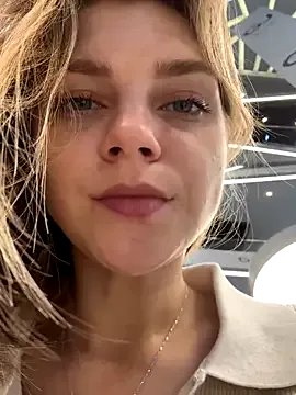 nayecloud – webcam model profile photo Image 18