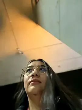 -Miray- – webcam model profile photo Image 5