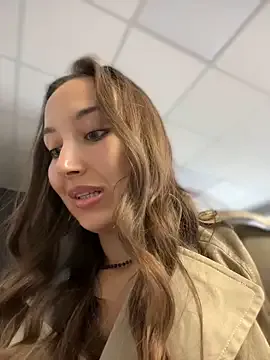 alana15 – webcam model profile photo Image 19