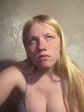 ava_delightt – webcam model profile photo Image 2