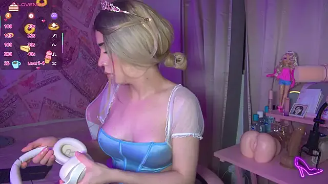 shinyways – webcam model profile photo Image 8