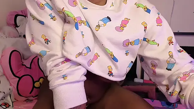 lucretiaburnaugh – webcam model profile photo Image 11