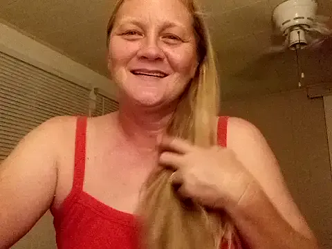 Prueberry – webcam model profile photo Image 18