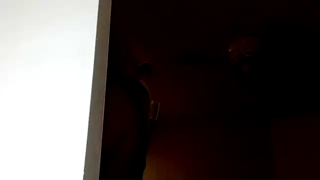 Prueberry – webcam model profile photo Image 2