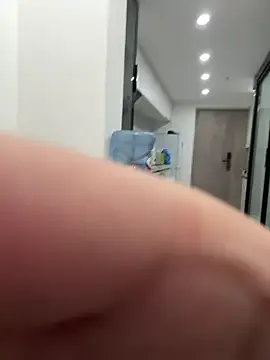 hina_porn – webcam model profile photo Image 3