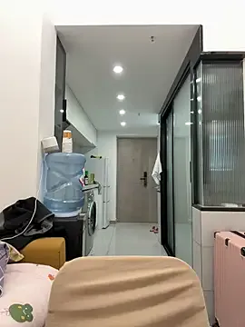 hina_porn – webcam model profile photo Image 7