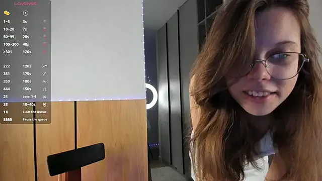 Prueberry – webcam model profile photo Image 15