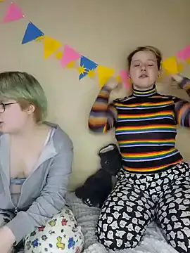 latinaflower_ts – webcam model profile photo Image 18