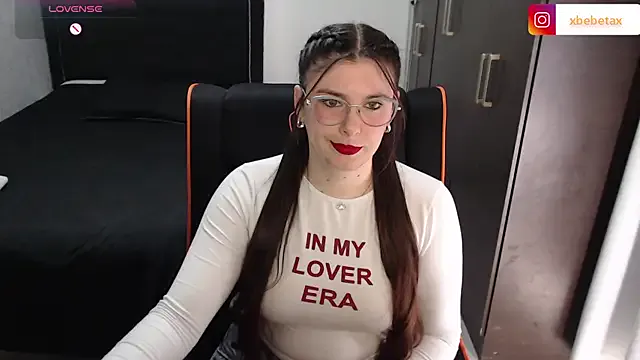 violetmist666 – webcam model profile photo Image 15