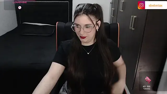 violetmist666 – webcam model profile photo Image 16