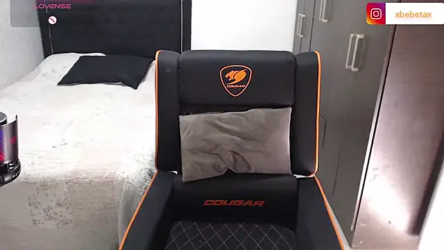 violetmist666 – webcam model profile photo Image 19