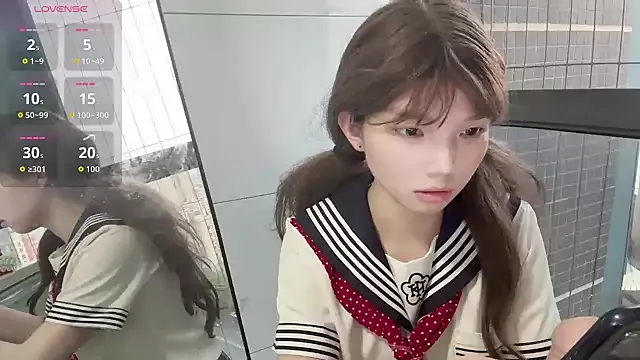 _mizuka_ – webcam model profile photo Image 11