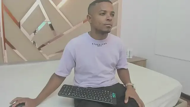 AlexAna – webcam model profile photo Image 16