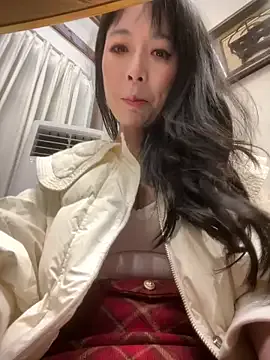 Luna_Noire1 – webcam model profile photo Image 12