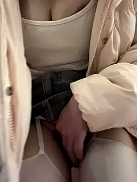 Luna_Noire1 – webcam model profile photo Image 16