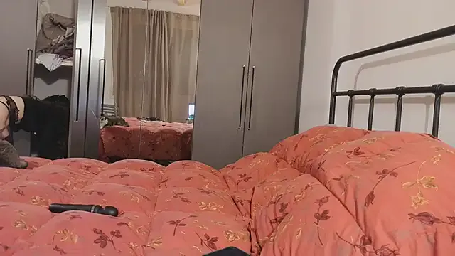 -Miray- – webcam model profile photo Image 8