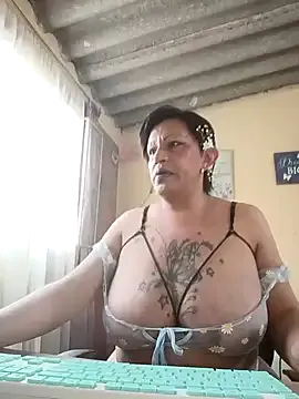 eva_drive – webcam model profile photo Image 8